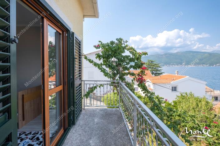 Image No.21-Maison de 3 chambres à vendre à Tivat