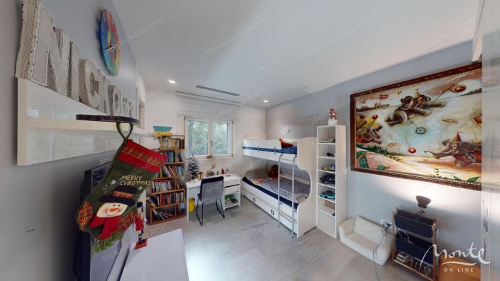 Image No.13-2 Bed Townhouse for sale