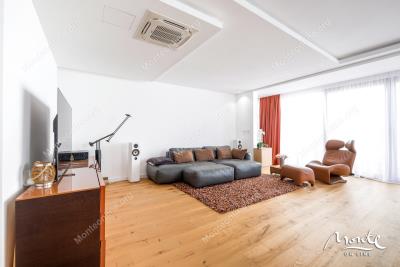 eksklyuzivnyj-taunhaus-v-zakrytom-komplekse-s-bassejnom-v-lastve-grbalskoj-chernogoriya_04