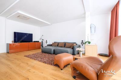 eksklyuzivnyj-taunhaus-v-zakrytom-komplekse-s-bassejnom-v-lastve-grbalskoj-chernogoriya_12