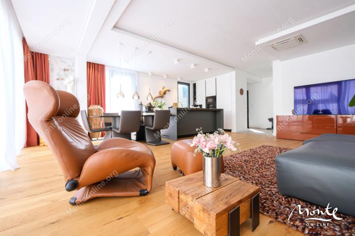 Image No.15-3 Bed Townhouse for sale