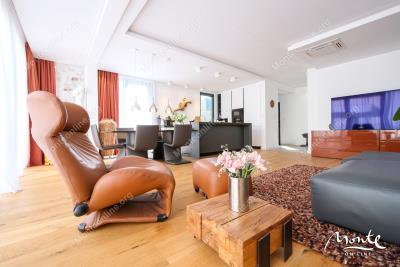 eksklyuzivnyj-taunhaus-v-zakrytom-komplekse-s-bassejnom-v-lastve-grbalskoj-chernogoriya_15