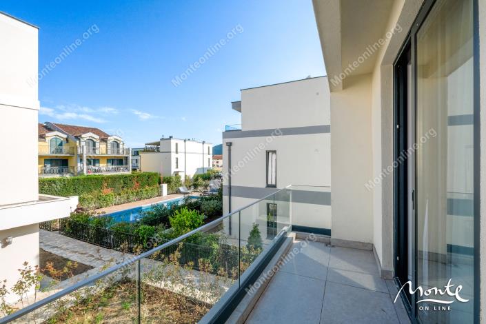 Image No.24-3 Bed Townhouse for sale