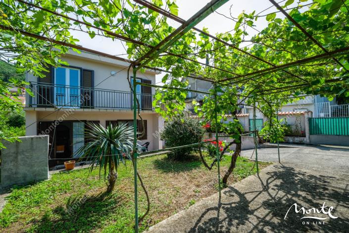 Image No.4-Maison de 2 chambres à vendre à Tivat