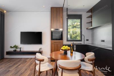 sovremennaya-kvartira-s-1-spalnej-v-dome-s-bassejnom-lastva-grbalska_10