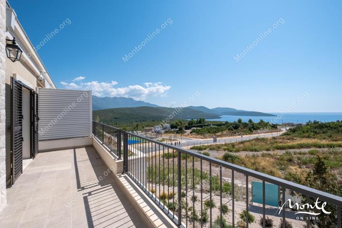 Image No.2-Appartement de 2 chambres à vendre à Tivat