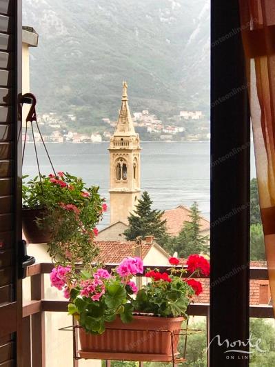 Image No.12-2 Bed Flat for sale