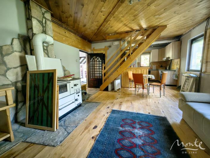 Image No.25-5 Bed House for sale