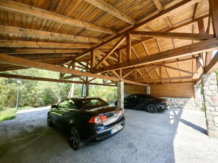 Image No.40-5 Bed House for sale