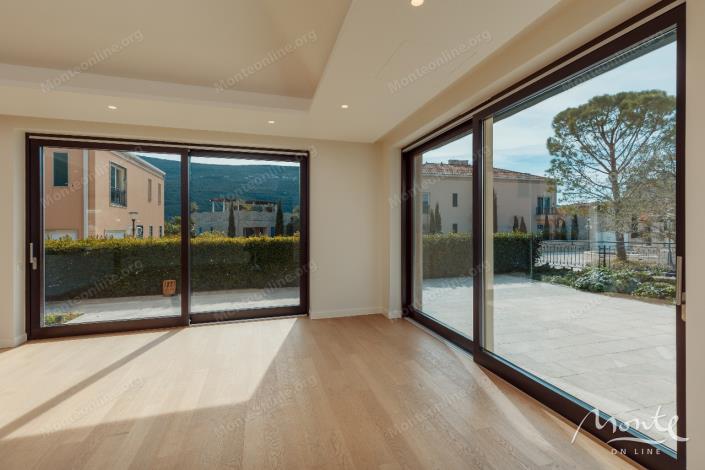 Image No.6-Villa de 3 chambres à vendre à Kumbor