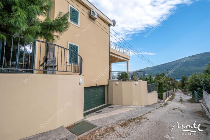 Image No.5-Maison de 3 chambres à vendre à Ðenovici