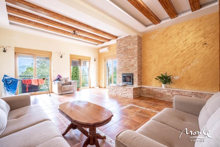 Image No.10-Maison de 3 chambres à vendre à Ðenovici