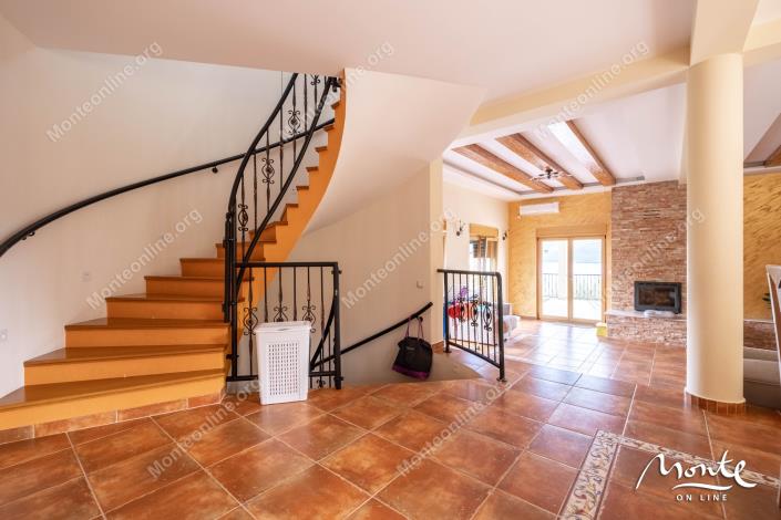 Image No.13-Maison de 3 chambres à vendre à Ðenovici