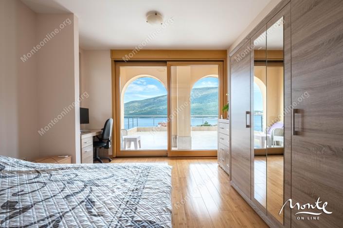 Image No.20-Maison de 3 chambres à vendre à Ðenovici