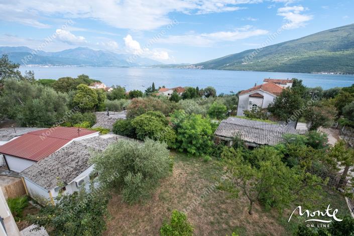 Image No.37-Maison de 3 chambres à vendre à Ðenovici