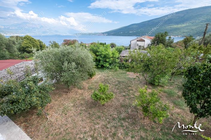 Image No.45-Maison de 3 chambres à vendre à Ðenovici