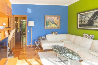 kvartira-s-2-spalnyami-v-20-metrah-ot-morya-s-panoramnym-vidom-dzhenovichi_04