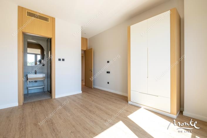 Image No.23-3 Bed Apartment for sale