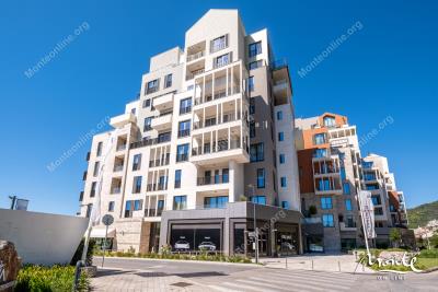 unikalnoe-predlozhenie-dve-kvartiry-v-komplekse-boka-place-porto-montenegro-tivat_2-spalni_26