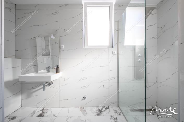 Image No.24-2 Bed Townhouse for sale