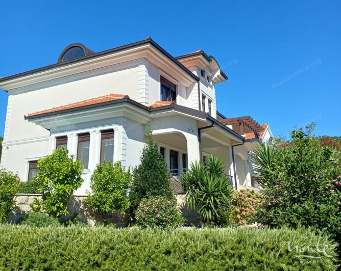 Image No.6-3 Bed Villa for sale