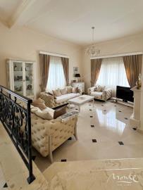 roskoshnaya-villa-s-bassejnom-v-radovichah-lushticza_15