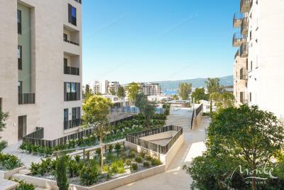 apartamenty-s-1-spalnej-v-5-zvyozdochnom-otele-siro-porto-montenegro_03