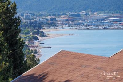 dom-s-vidom-na-more-i-port-bara-300-m-ot-plyazha_04