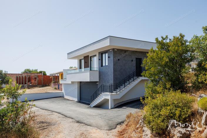 Image No.6-3 Bed Villa for sale