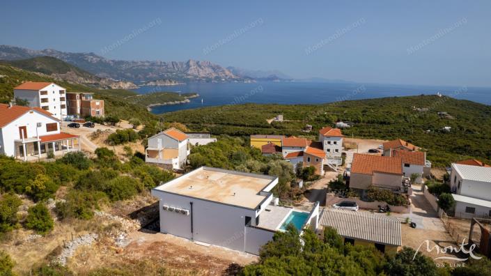 Image No.8-3 Bed Villa for sale