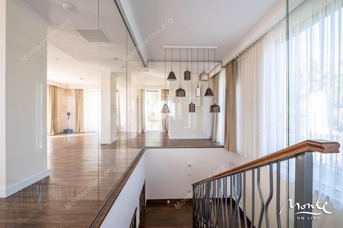 Image No.16-Villa de 6 chambres à vendre à Tivat