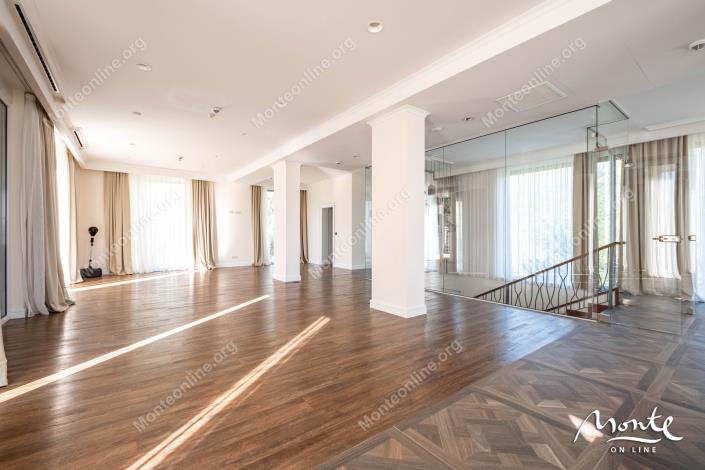 Image No.20-Villa de 6 chambres à vendre à Tivat