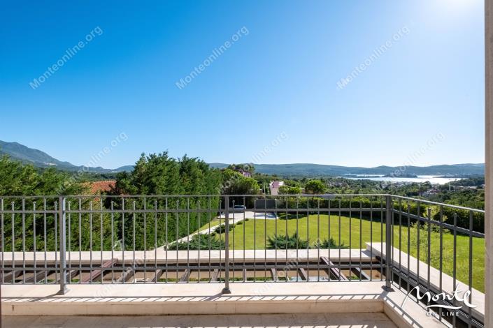 Image No.34-Villa de 6 chambres à vendre à Tivat