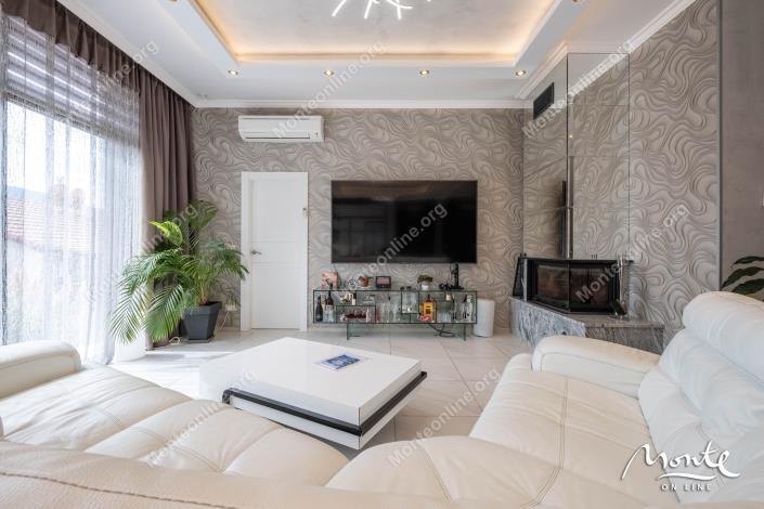 Image No.6-Maison de 6 chambres à vendre à Kotor