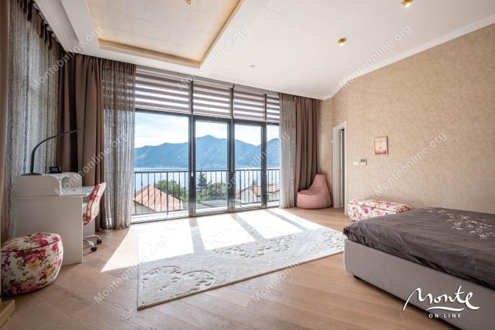 Image No.22-Maison de 6 chambres à vendre à Kotor