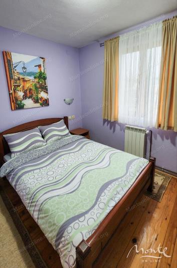 Image No.10-5 Bed House for sale