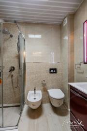 prostornyj-i-svetlyj-penthaus-v-5-minutah-ot-plyazha-v-przhno_11