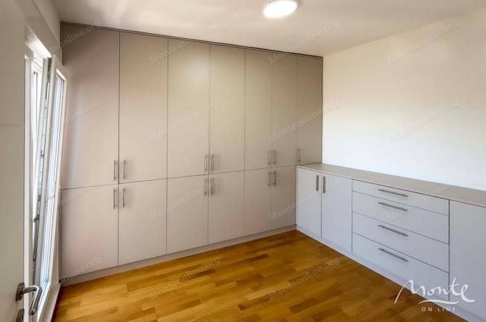 Image No.5-2 Bed Flat for sale