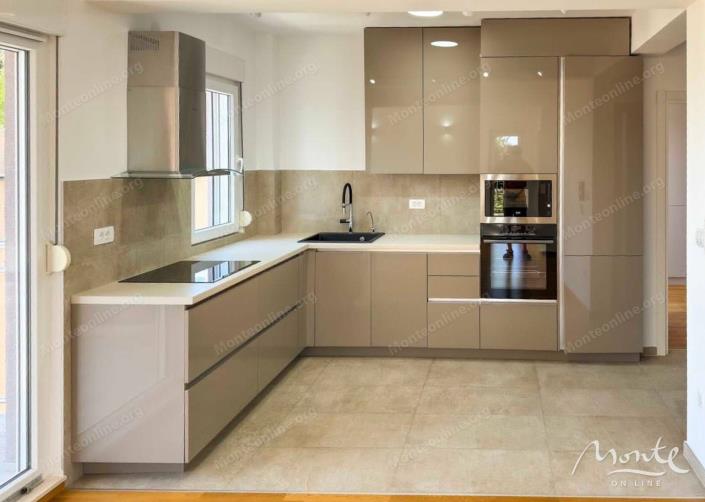 Image No.6-2 Bed Flat for sale