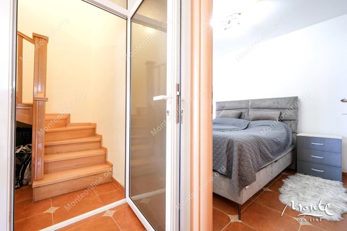 Image No.21-Maison de 5 chambres à vendre à Tivat