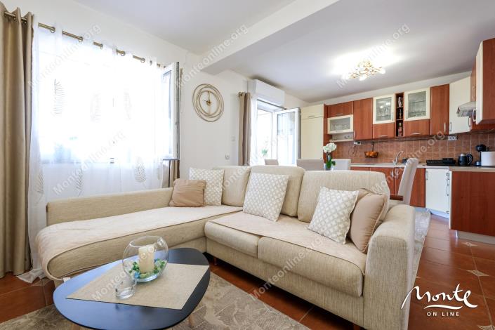 Image No.26-Maison de 5 chambres à vendre à Tivat