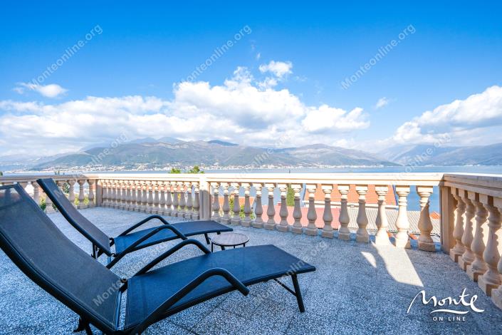 Image No.46-Maison de 5 chambres à vendre à Tivat