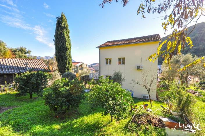 Image No.4-Maison de 7 chambres à vendre à Budva