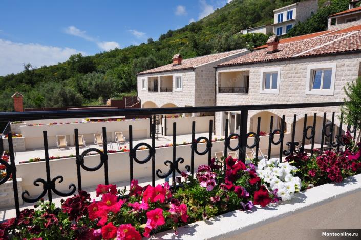 Image No.6-Maison de 3 chambres à vendre à Budva