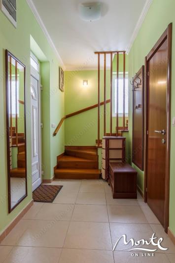 Image No.15-3 Bed Townhouse for sale