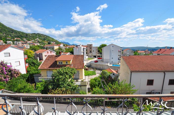 Image No.25-3 Bed Apartment for sale