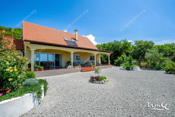 Image No.21-Maison de 4 chambres à vendre à Budva