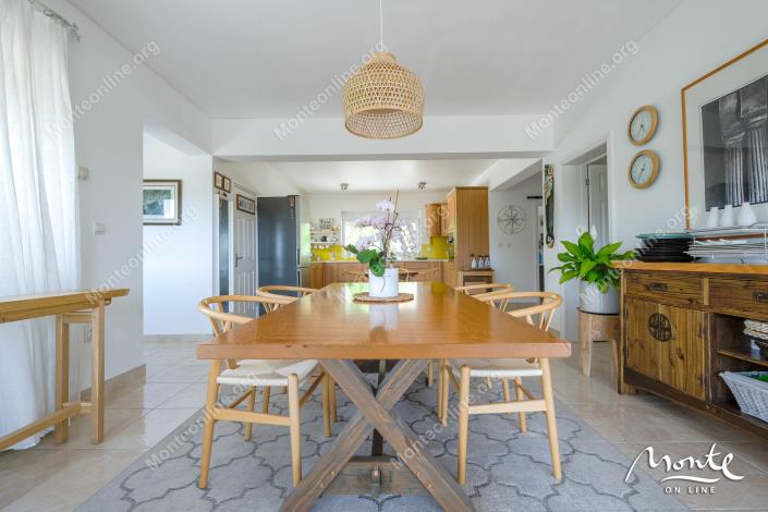 Image No.26-Maison de 4 chambres à vendre à Budva