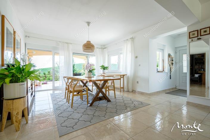 Image No.27-Maison de 4 chambres à vendre à Budva