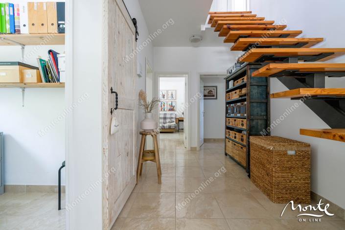 Image No.28-Maison de 4 chambres à vendre à Budva